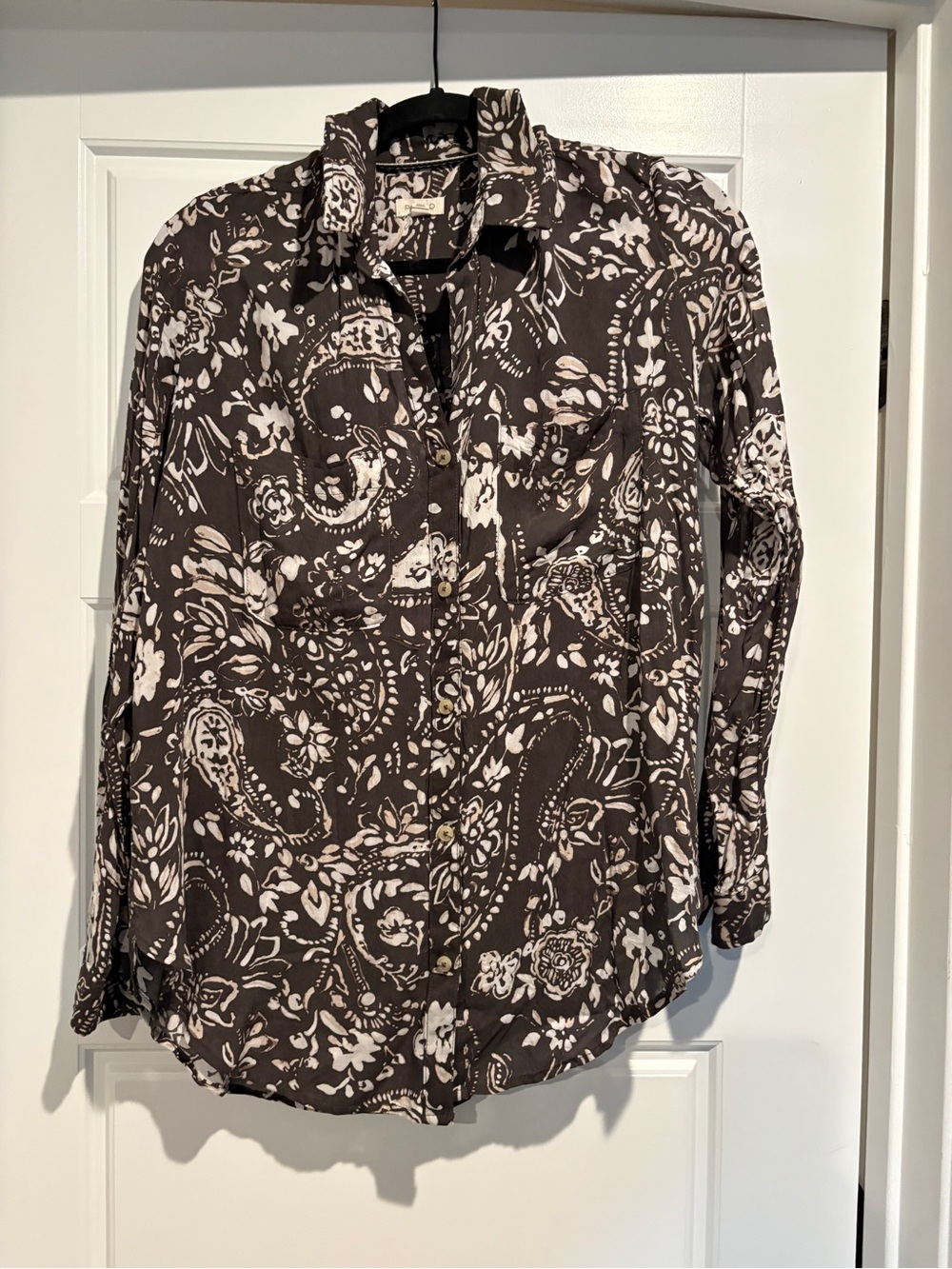 Pilcro Grey/Brown and White Paisley Button-Down Shirt